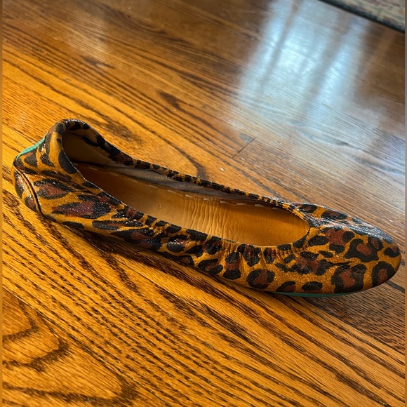 Beautiful leopard 8 Tieks, rehabbed! In great condition, see pics for details! - Picture 8 of 12